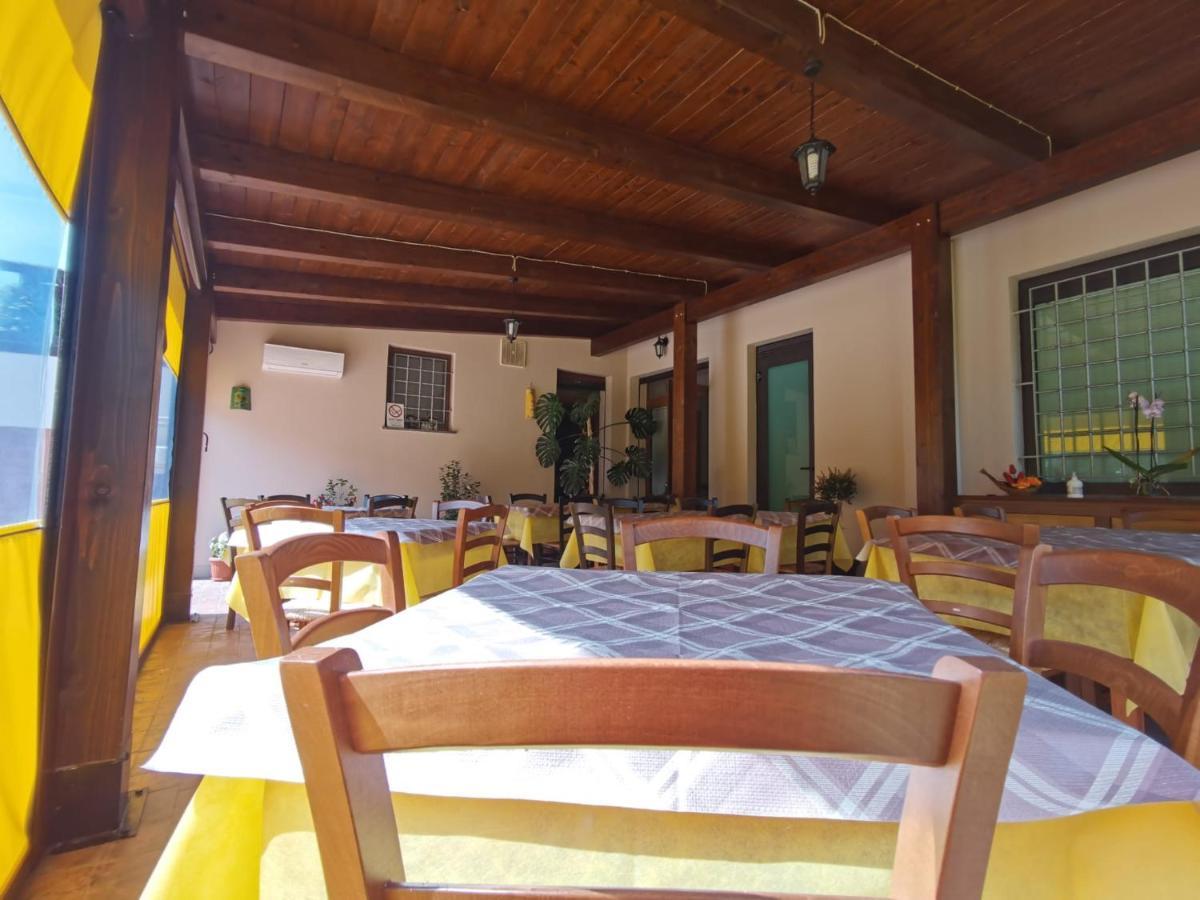 Hotel Edelweiss Laino Borgo Exterior foto