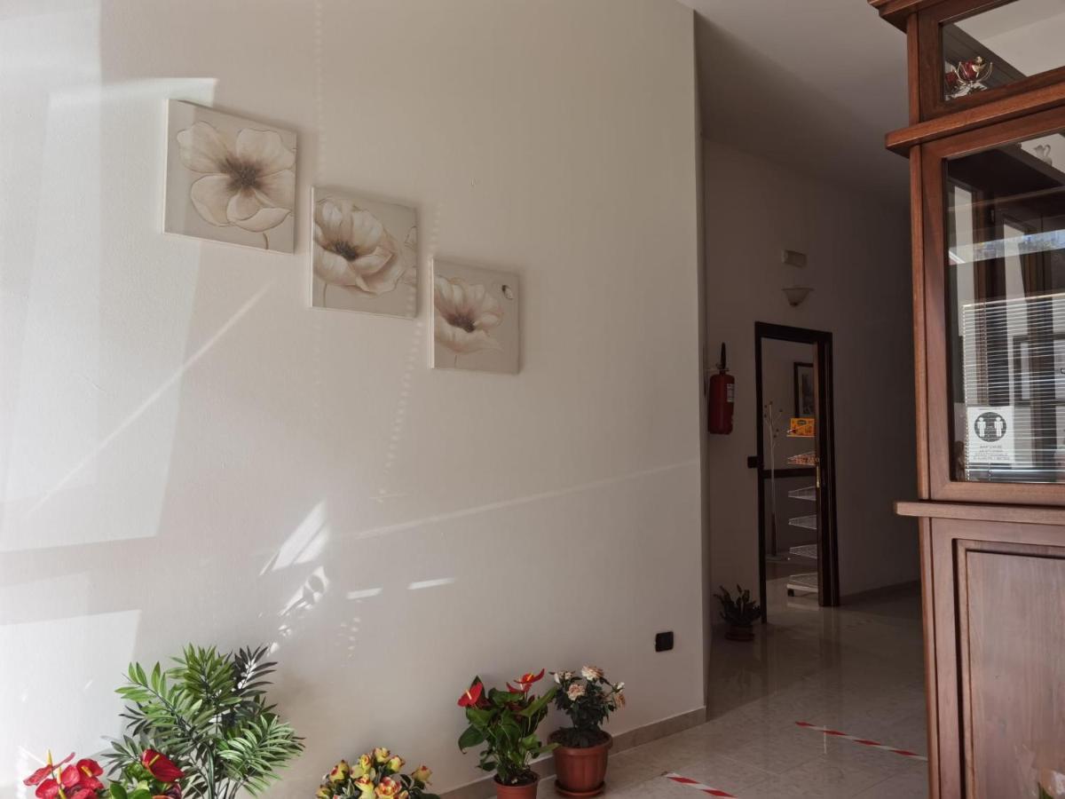 Hotel Edelweiss Laino Borgo Exterior foto