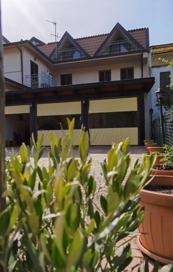 Hotel Edelweiss Laino Borgo Exterior foto