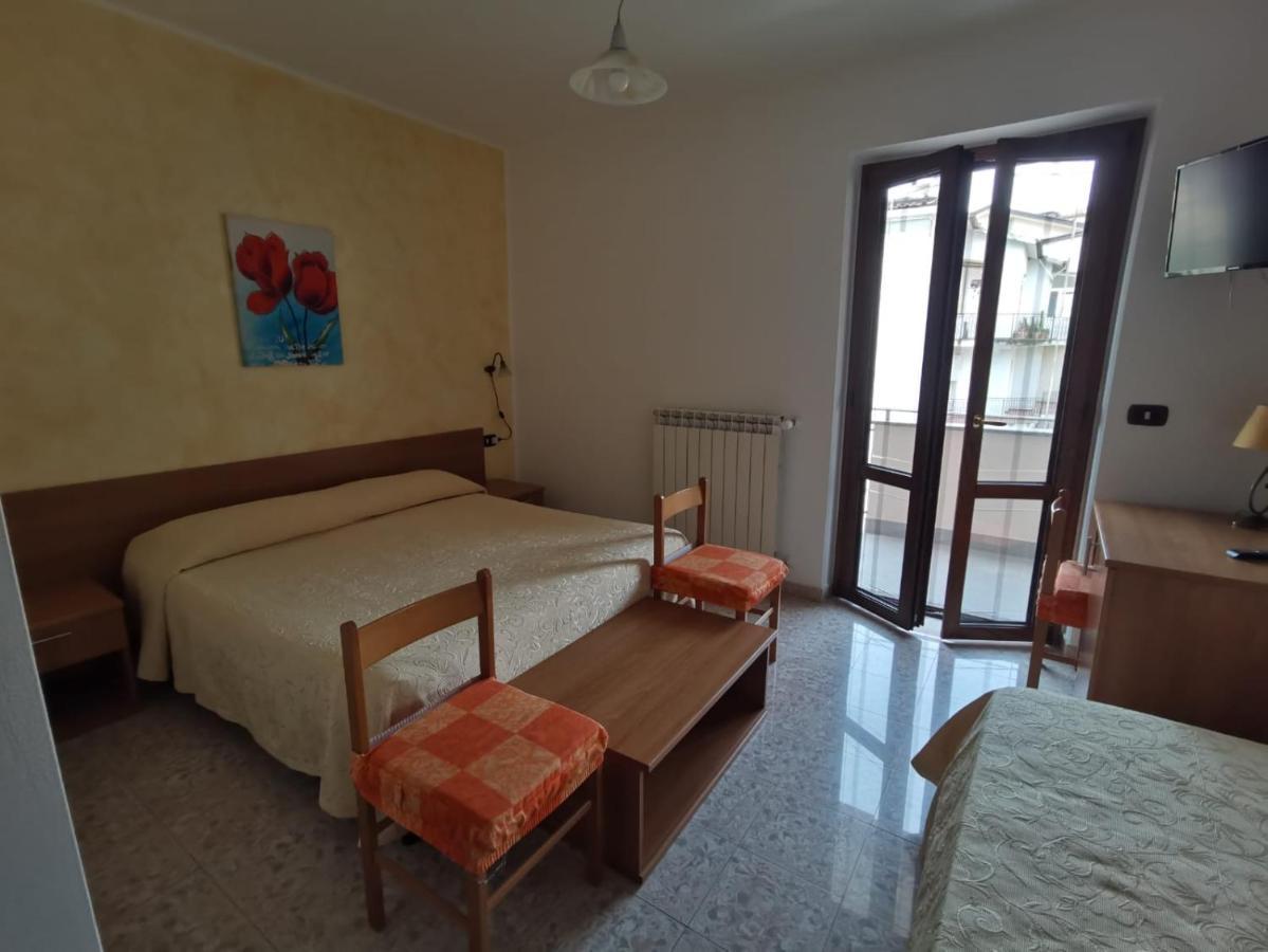 Hotel Edelweiss Laino Borgo Exterior foto