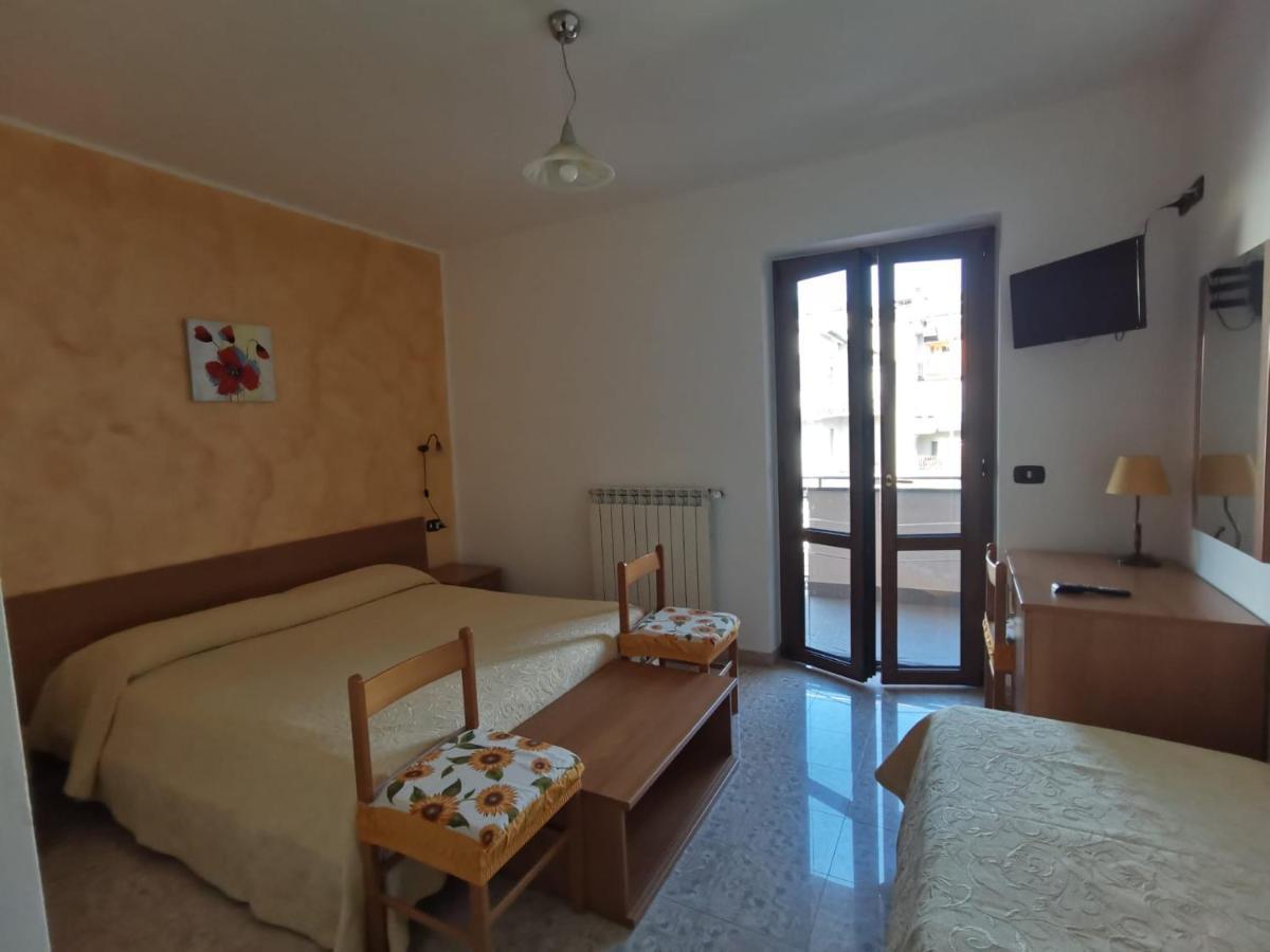 Hotel Edelweiss Laino Borgo Exterior foto